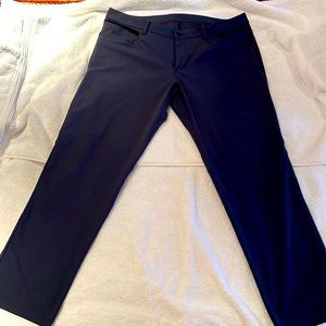 Lululemon ABC Pants Classic Fit 38 x 31 Navy Blue